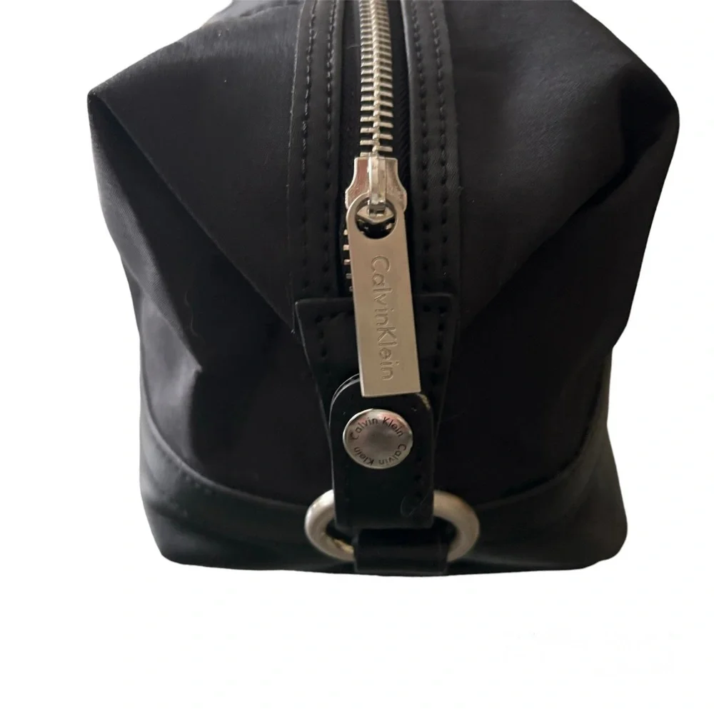 New Calvin Klein toiletry top zip bag in black. Silver hardware. - Picture 2 of 7
